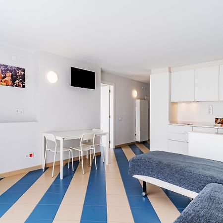 Apartamentos Sunway Amapola Sitges Exterior foto