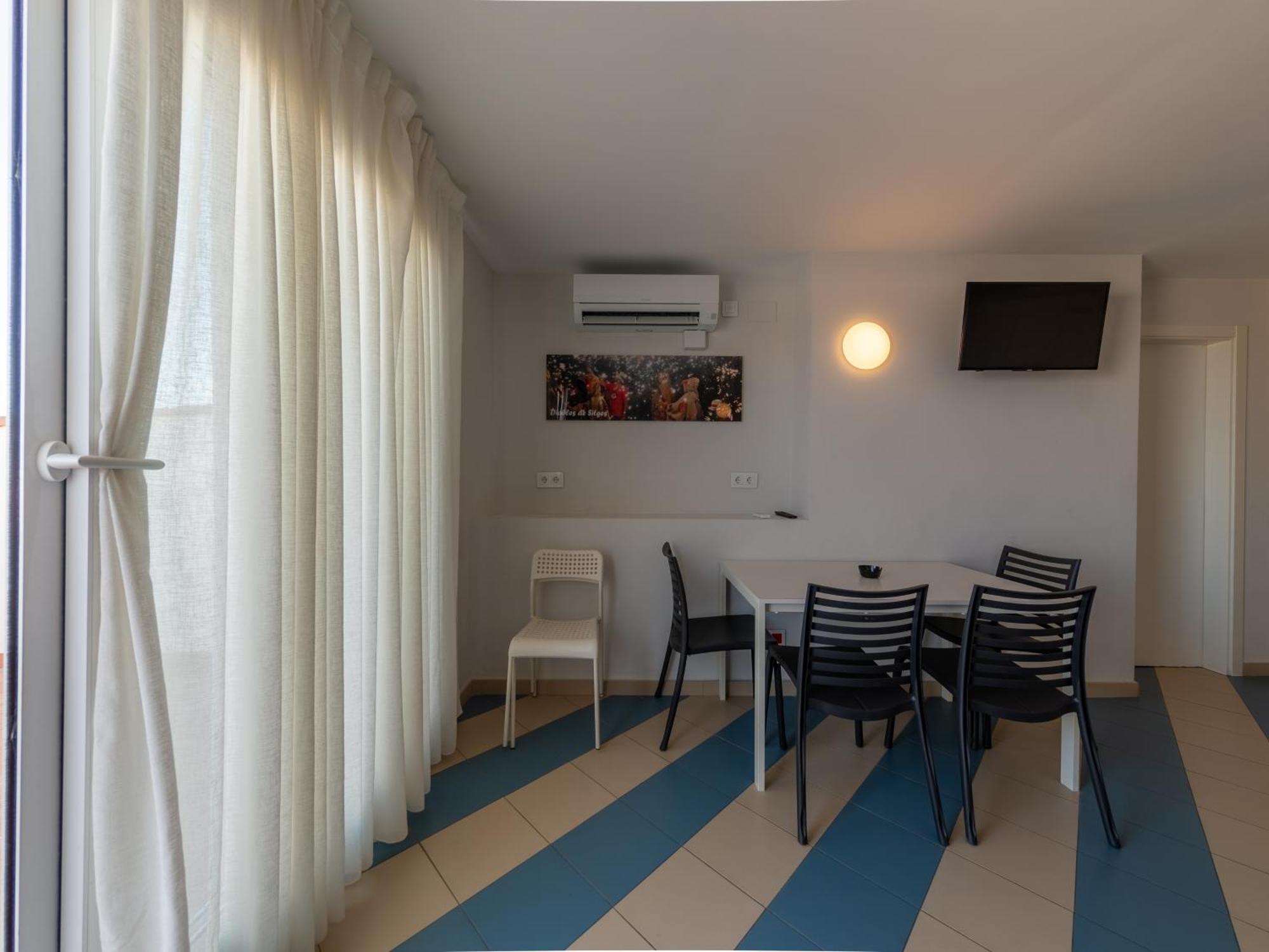 Apartamentos Sunway Amapola Sitges Exterior foto