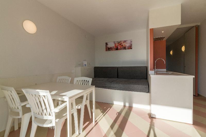 Apartamentos Sunway Amapola Sitges Exterior foto